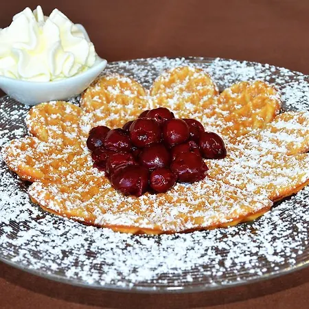 Velcrea 3*