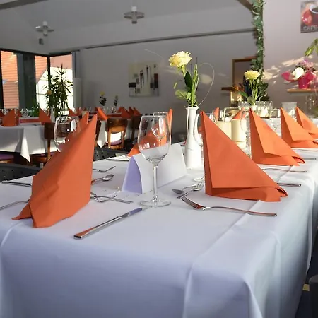 Velcrea Hotel