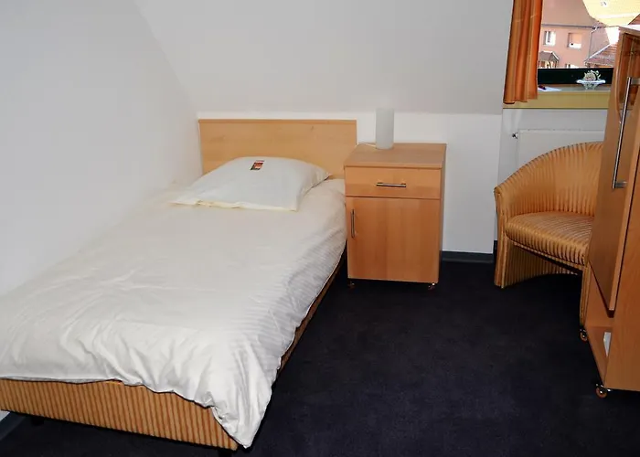 Velcrea 维勒巴德森